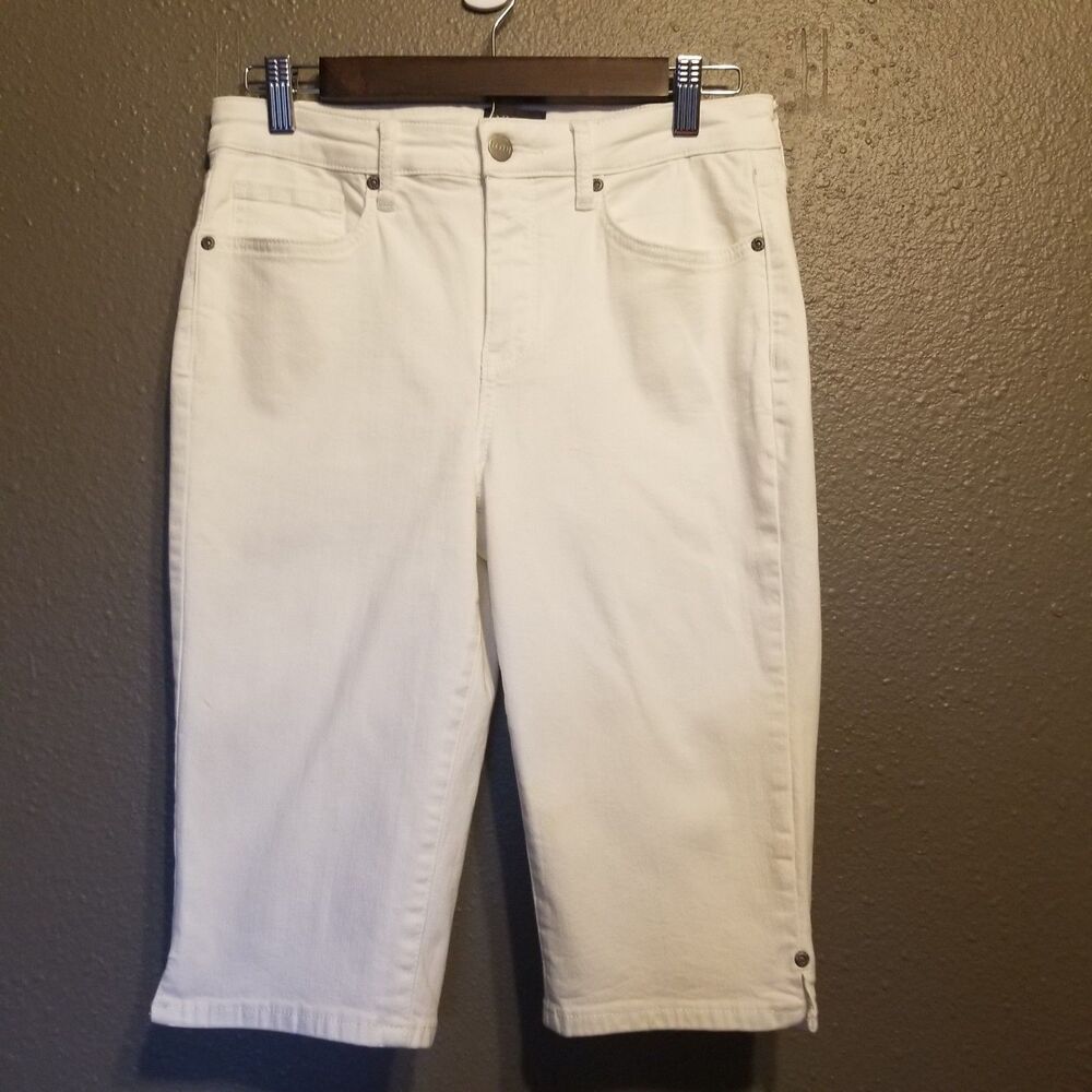 NYDJ 6 Capri White Bermuda Knee Length Stretch Denim Lightweight Beach Preppy